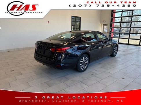 Used 2023 Nissan Altima 2.5 SV image 6