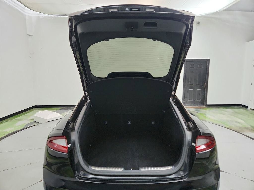 Used 2020 Kia Stinger GT RWD image 29
