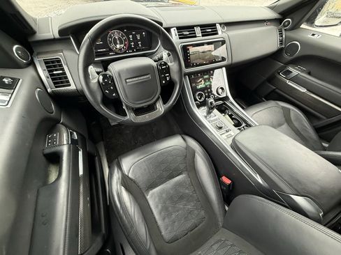 Used 2019 Land Rover Range Rover Sport SVR image 14