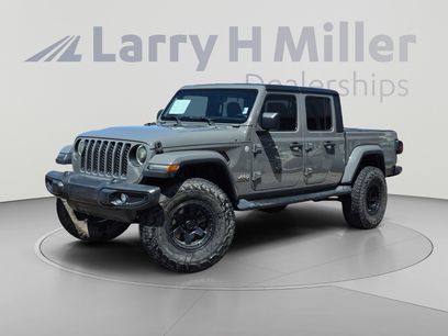 Used 2021 Jeep Gladiator Overland w/ Popular Equipment Package