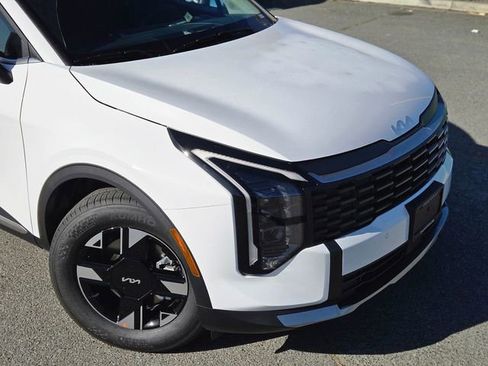 New 2026 Kia Sportage LX image 5