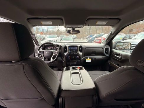 Used 2022 Chevrolet Silverado 1500 RST image 18