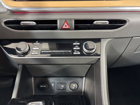Used 2021 Hyundai Sonata Limited FWD image 24