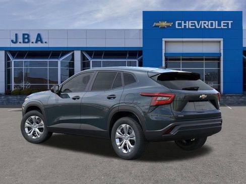 New 2026 Chevrolet Trax LS w/ Driver Confidence Package image 3