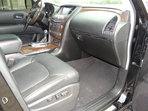 Used 2015 INFINITI QX80 2WD image 22