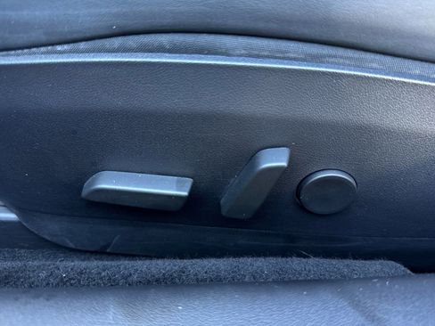 Used 2019 Tesla Model 3 RWD image 12