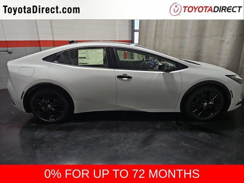 New 2026 Toyota Prius Plug-In Hybrid FWD image 9