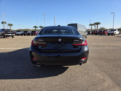 Used 2025 BMW 330i Sedan image 6