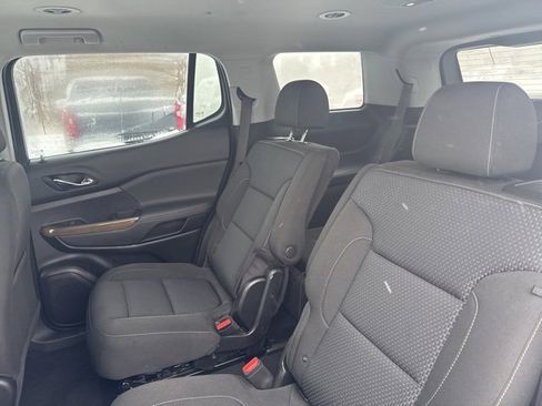 Used 2023 GMC Acadia SLE w/ Driver Convenience Package image 20