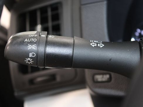Used 2015 INFINITI Q60 AWD Coupe w/ Premium Package image 34