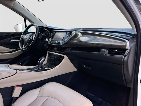 Used 2019 Buick Envision Essence FWD image 29