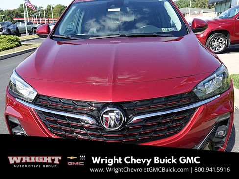 Used 2023 Buick Encore GX Select w/ Sport Touring Package image 8