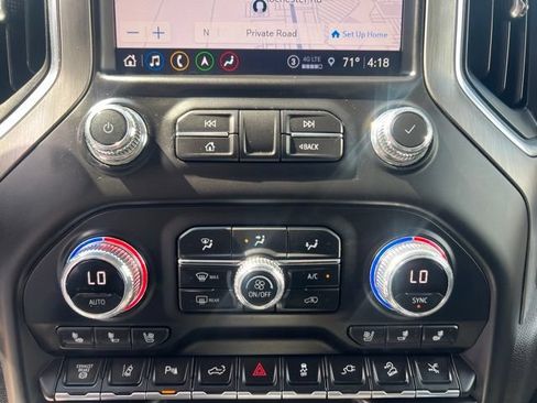 Used 2022 GMC Sierra 3500 Denali w/ Denali Ultimate Package AWD/4WD image 30