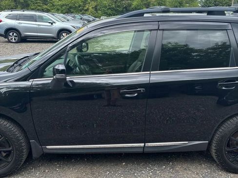 Used 2018 Subaru Forester 2.0XT Touring AWD/4WD image 4