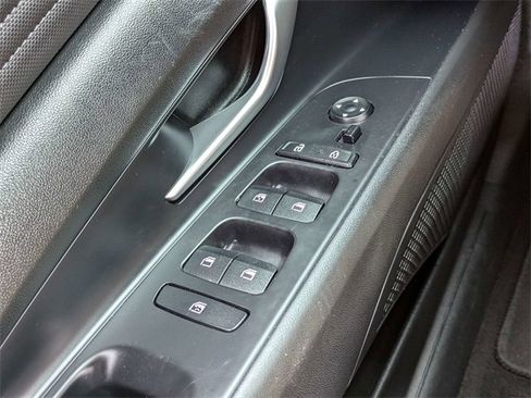 Used 2023 Hyundai Elantra SEL w/ Convenience Package image 23