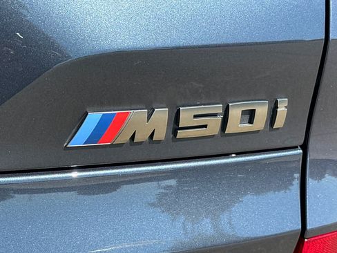Used 2022 BMW X5 M50i AWD/4WD image 33