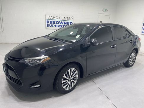 Used 2019 Toyota Corolla XLE FWD image 4