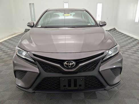 Used 2020 Toyota Camry SE w/ Cold Weather Package AWD/4WD image 21