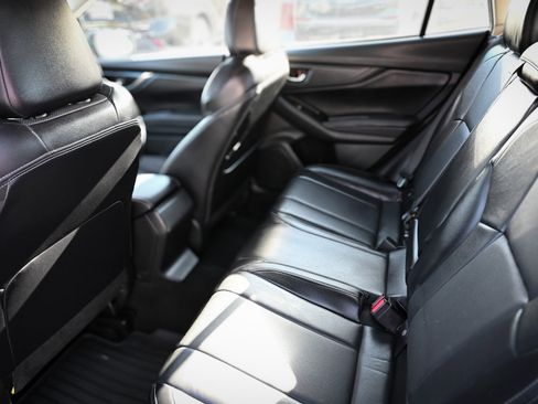 Used 2017 Subaru Impreza 2.0i Limited image 14