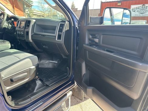 Used 2018 RAM 2500 Tradesman w/ Snow Chief Group AWD/4WD image 15