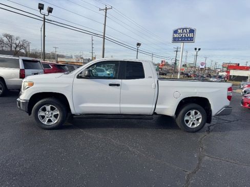 Used 2014 Toyota Tundra SR5 image 2