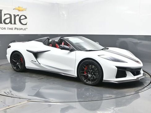 New 2026 Chevrolet Corvette Z06 w/ Stealth Interior Trim Package image 6