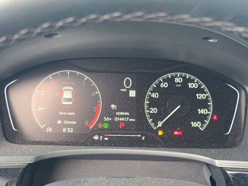 Used 2025 Honda Civic Sport image 6