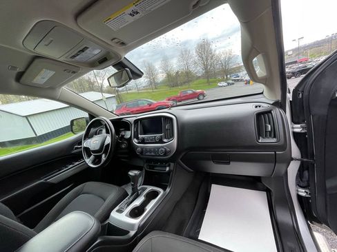 Certified 2018 Chevrolet Colorado LT image 12