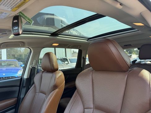 Used 2019 Subaru Ascent Touring w/ Popular Package #3 AWD/4WD image 41