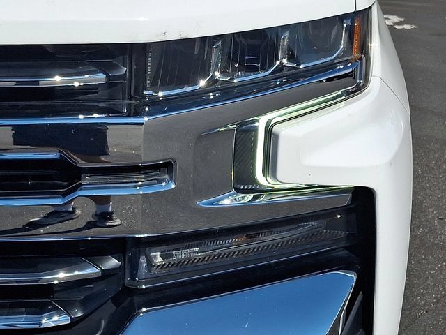 Used 2021 Chevrolet Silverado 1500 LTZ AWD/4WD image 9