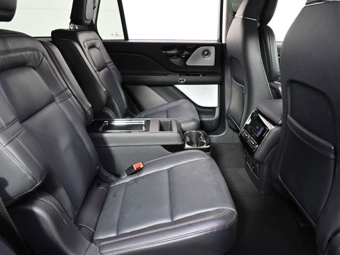 New 2026 Lincoln Aviator Reserve image 18