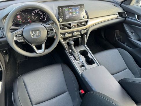 Used 2021 Honda Accord LX image 6