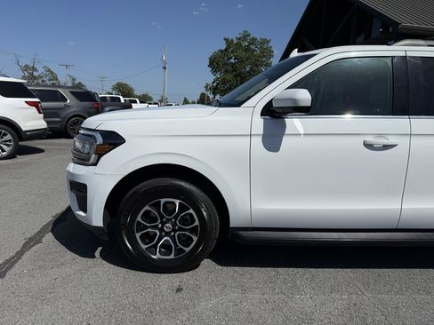 Used 2024 Ford Expedition Max XLT AWD/4WD image 41