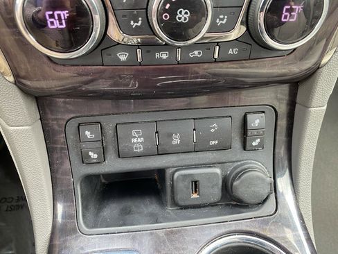 Used 2015 Buick Enclave Leather FWD image 21