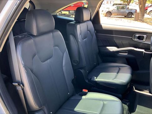 Used 2024 Kia Sorento SX FWD image 20