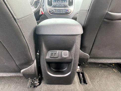 Used 2016 Chevrolet Colorado Z71 AWD/4WD image 27
