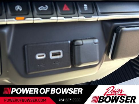 Certified 2022 Chevrolet Silverado 1500 Custom AWD/4WD image 19