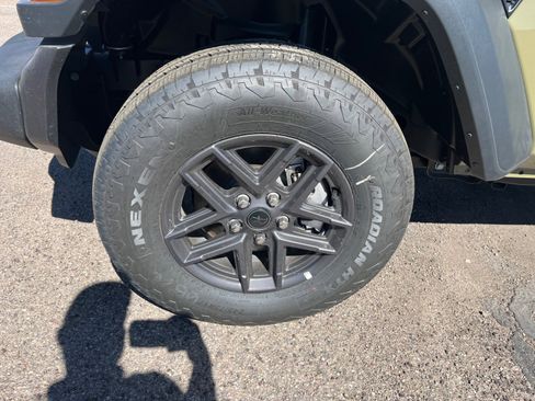 New 2025 Jeep Wrangler Sport S image 25