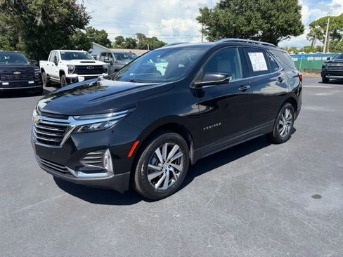 Used 2023 Chevrolet Equinox Premier AWD/4WD image 3