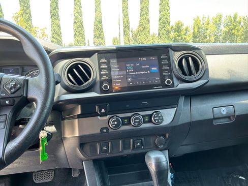 Used 2020 Toyota Tacoma SR RWD image 15