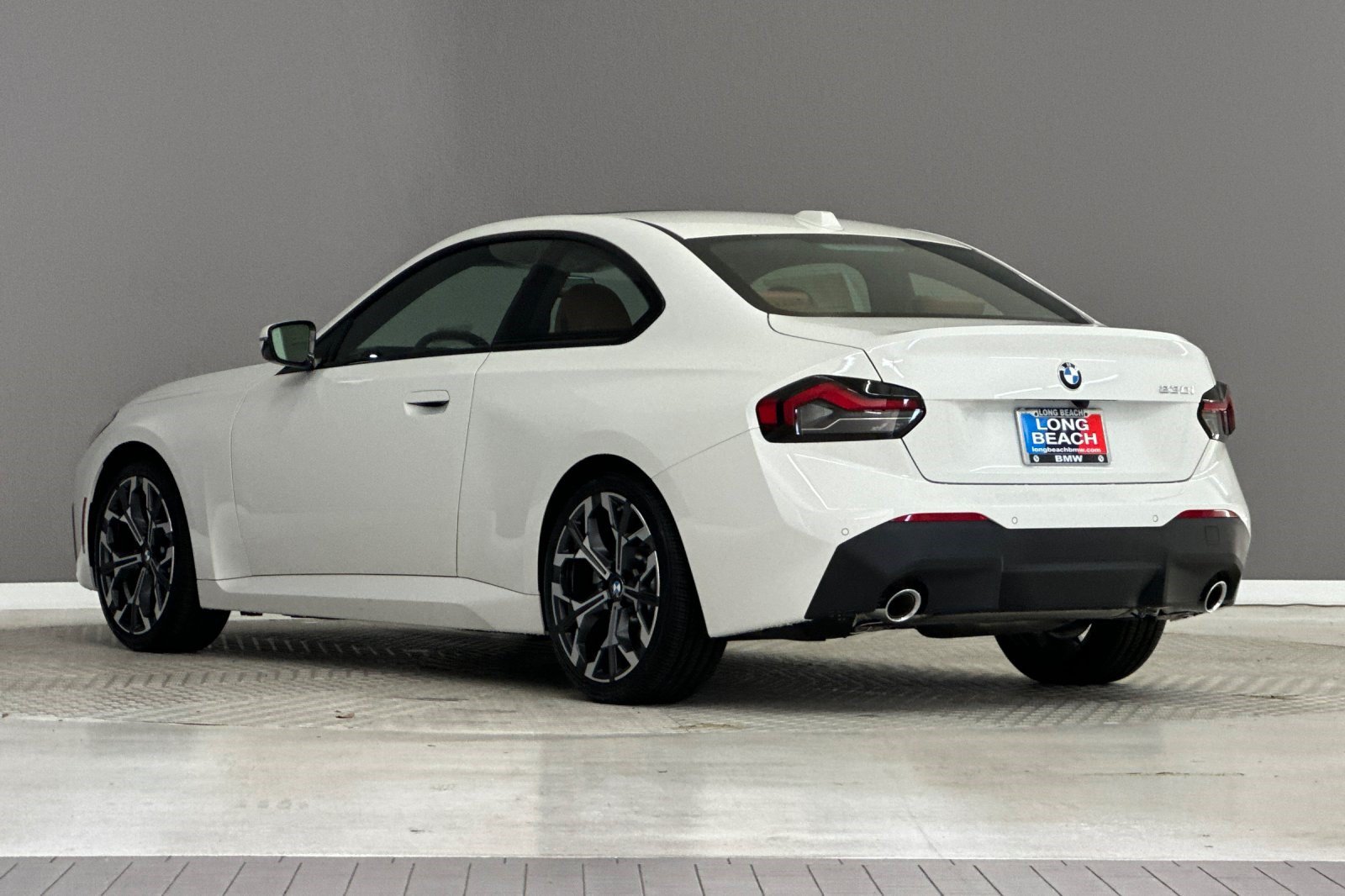 New 2026 BMW 230i Coupe w/ Convenience Package RWD image 3
