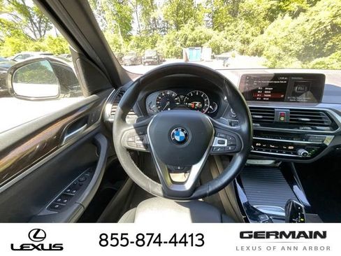 Used 2018 BMW X3 xDrive30i w/ Premium Package AWD/4WD image 16