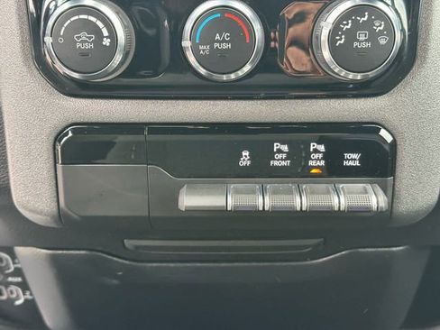 Used 2025 RAM 1500 Tradesman w/ Night Edition AWD/4WD image 18