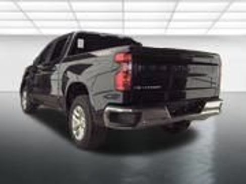 Used 2023 Chevrolet Silverado 1500 LT AWD/4WD image 13