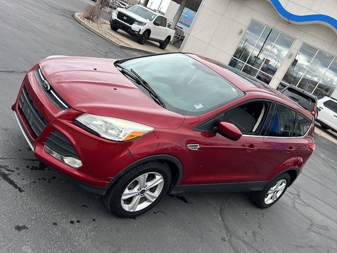 Used 2014 Ford Escape SE image 4