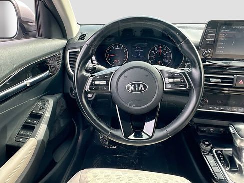 Certified 2021 Kia Seltos EX AWD/4WD image 22