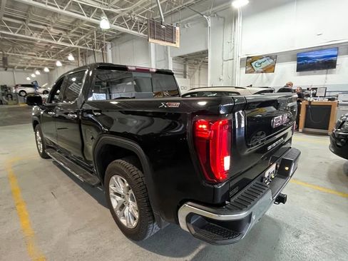 Used 2020 GMC Sierra 1500 SLT w/ SLT Premium Plus Package AWD/4WD image 11