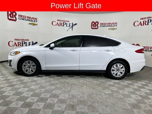 Used 2020 Ford Fusion S FWD image 4
