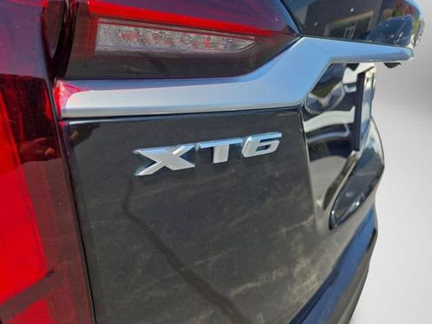 Used 2020 Cadillac XT6 Premium Luxury AWD/4WD image 46