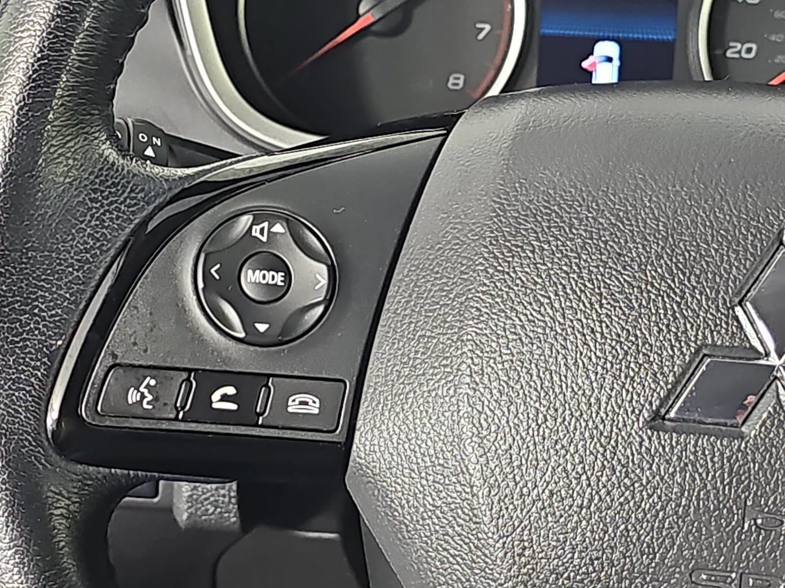 Used 2022 Mitsubishi Eclipse Cross SE AWD/4WD image 14